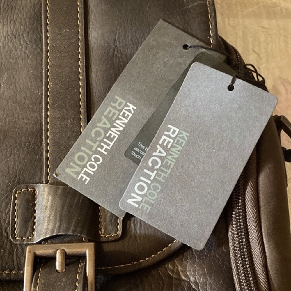 NWT Kenneth Cole Reaction Leather Show Business Design Laptop Bag Briefcase - Picture 2 of 16